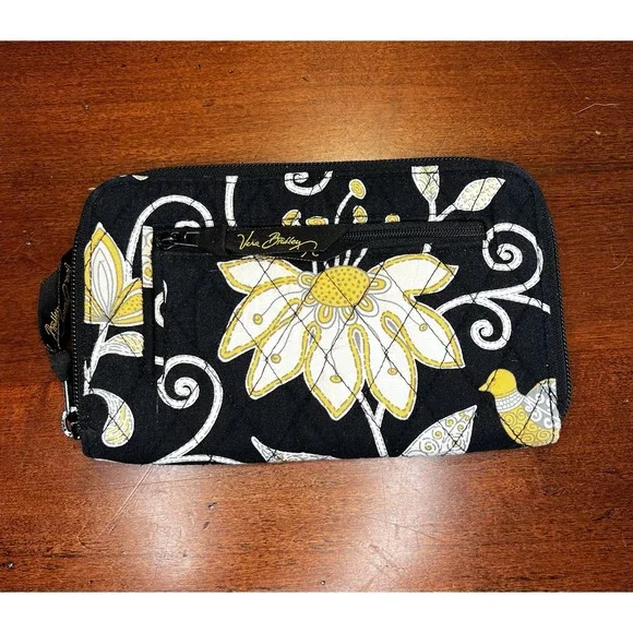 Vera Bradley Zip Around Wallet Yellow Bird Black‎ Credit Card Quilted - Picture 2 of 6